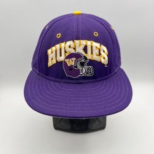 Vintage 90s Washington Huskies Snapback Hat Purple Gold UW Helmet Logo Wool Cap